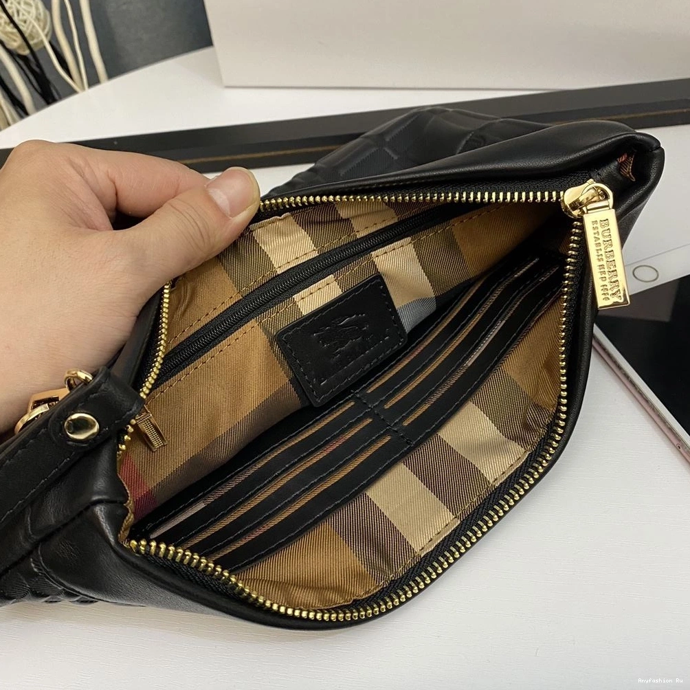 Bags 93304 Mens Sleek Burberry Clutch 0816